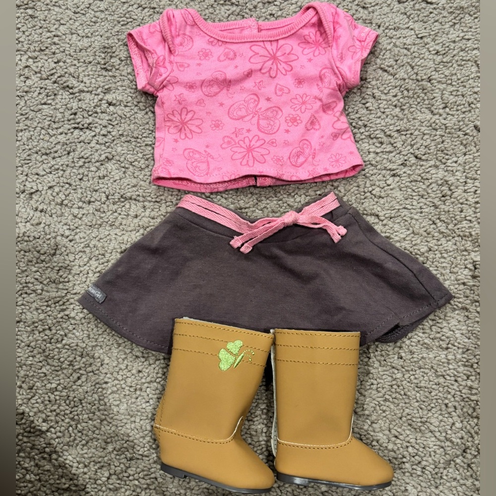 American Girl Outfits (3) - Picture 2 of 7